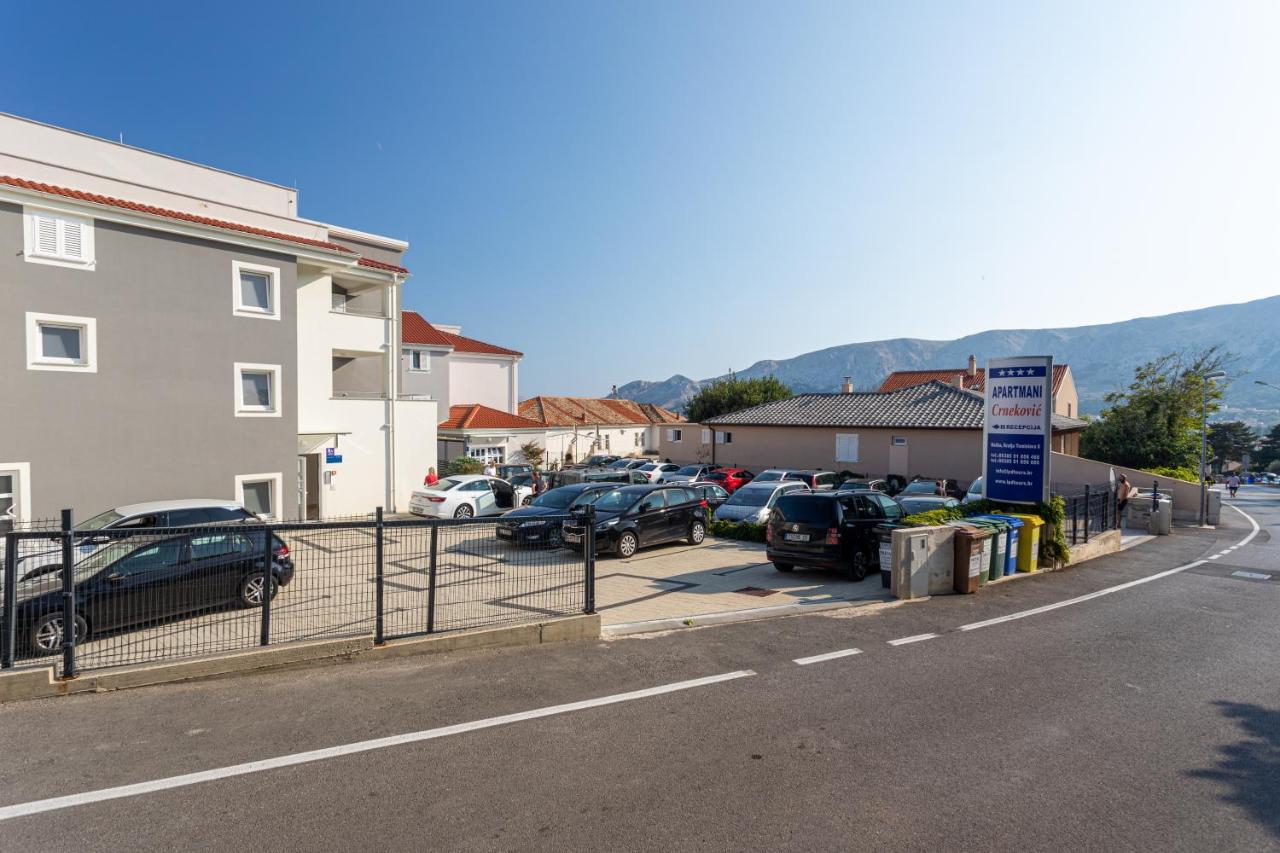 Apartments Crnekovic Tomislava 8A باشْكا المظهر الخارجي الصورة